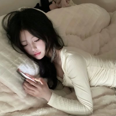 所有的猫都是灰色海报